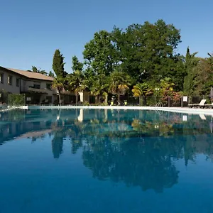 Logis Restaurant Les Oliviers *** Loriol-sur-Drome