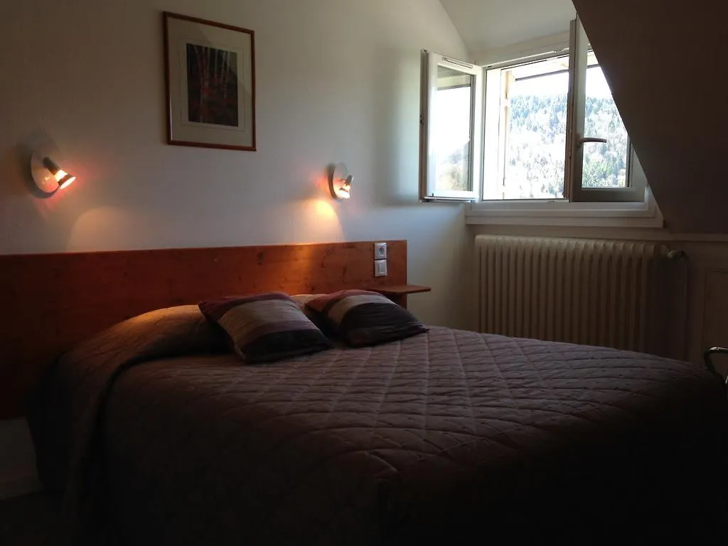 Hotel Bellevue Chambon-sur-Lac 2*,  Frankrijk