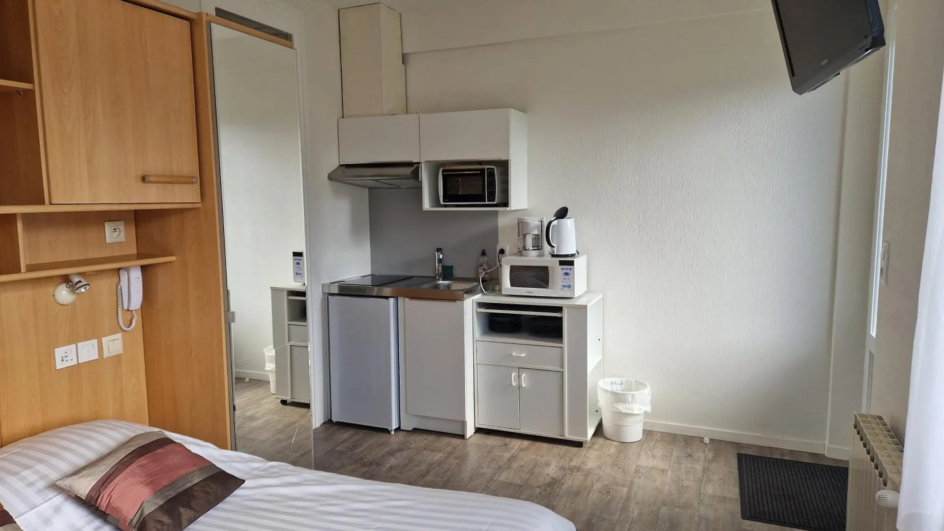 Hotel Bellevue Chambon-sur-Lac Frankrijk